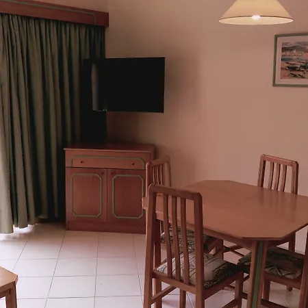 מלון דירות Ondamar 4*